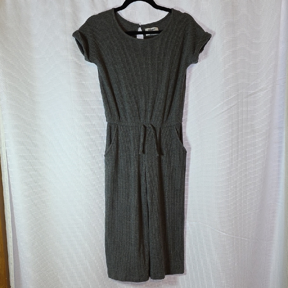 Casual and Playful Gray Ribbed Knit Short Sleeve Wide Leg Romper with Tie Waist